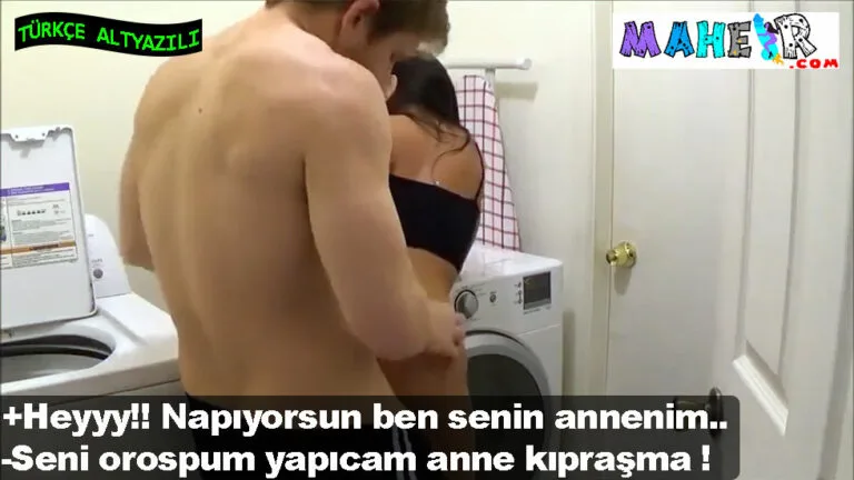 annesini ic camasirlariyla gorunce dayanamadi kokledi.jpg