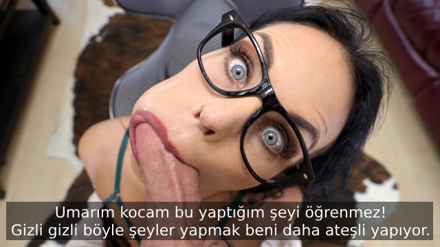 evli orospu ogretmen karsisinda gordugu yakisikli veliyi bastan cikartiyor.jpg