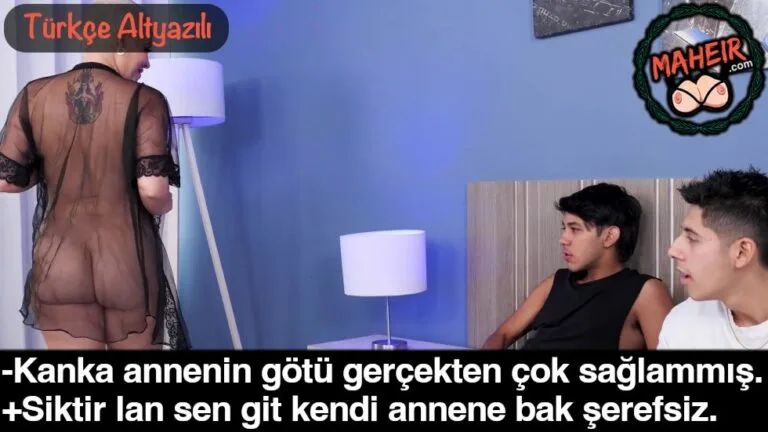 kankamla oyun oynarken annem odama gecelikle geldi.jpg