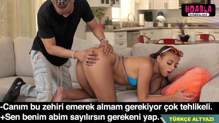 ablamin arkadasini kicindan yilan isirmis zehri emerek aldim.jpg